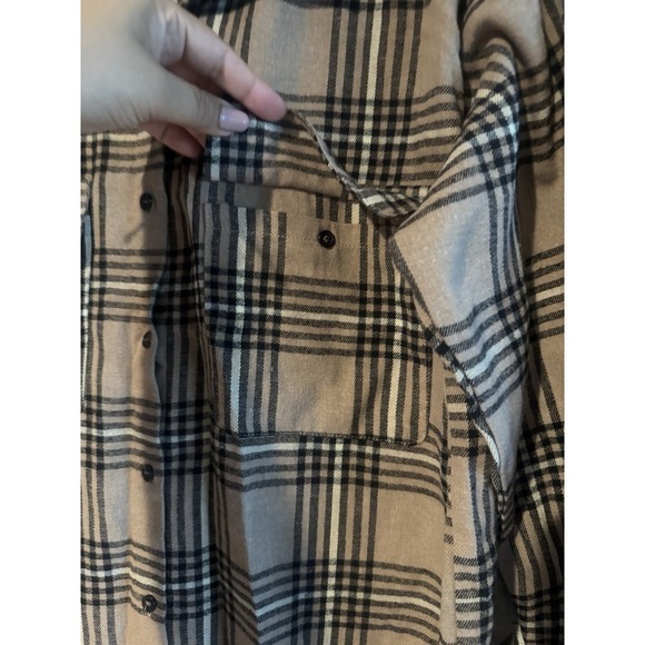 Women's long plaid button-down shirt, size L, brown with black - Picture 7 of 8